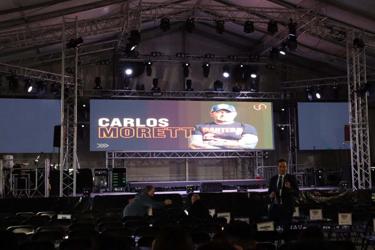 PHOTOS: Senior Summit hosts special guest Carlos Morett