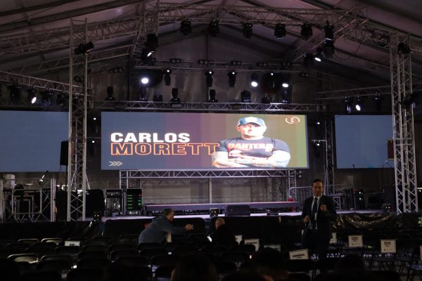 PHOTOS: Senior Summit hosts special guest Carlos Morett
